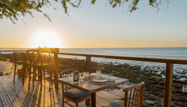 Almoo  beira-mar em Fortaleza