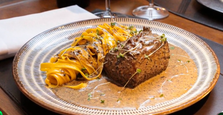 Jantar Romntico - Noite da gastronomia moderna